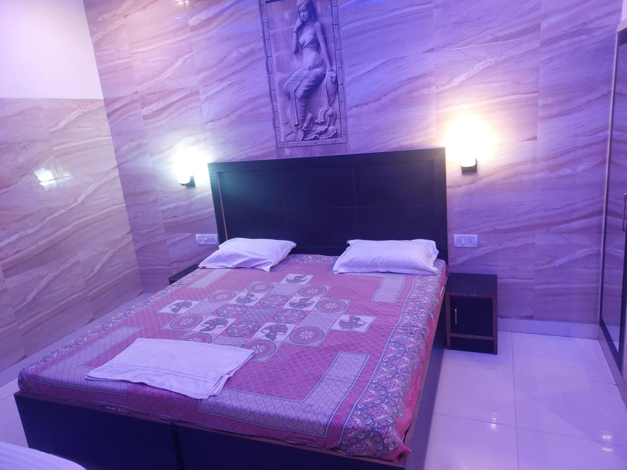 Hotel Tourist Rest House Agra Агра Экстерьер фото