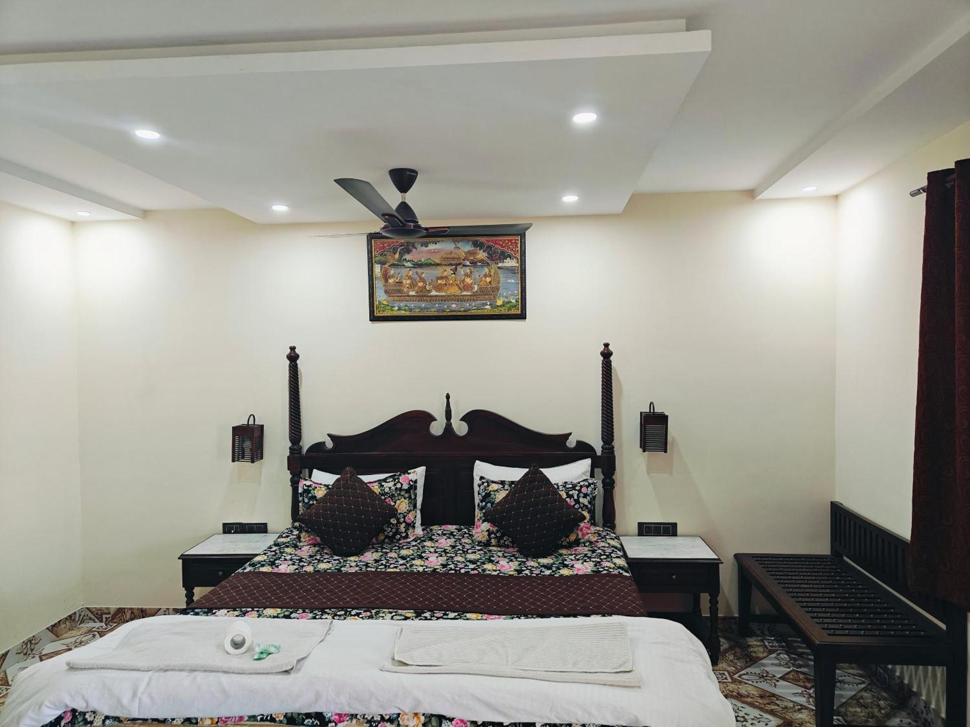 Hotel Tourist Rest House Agra Агра Экстерьер фото
