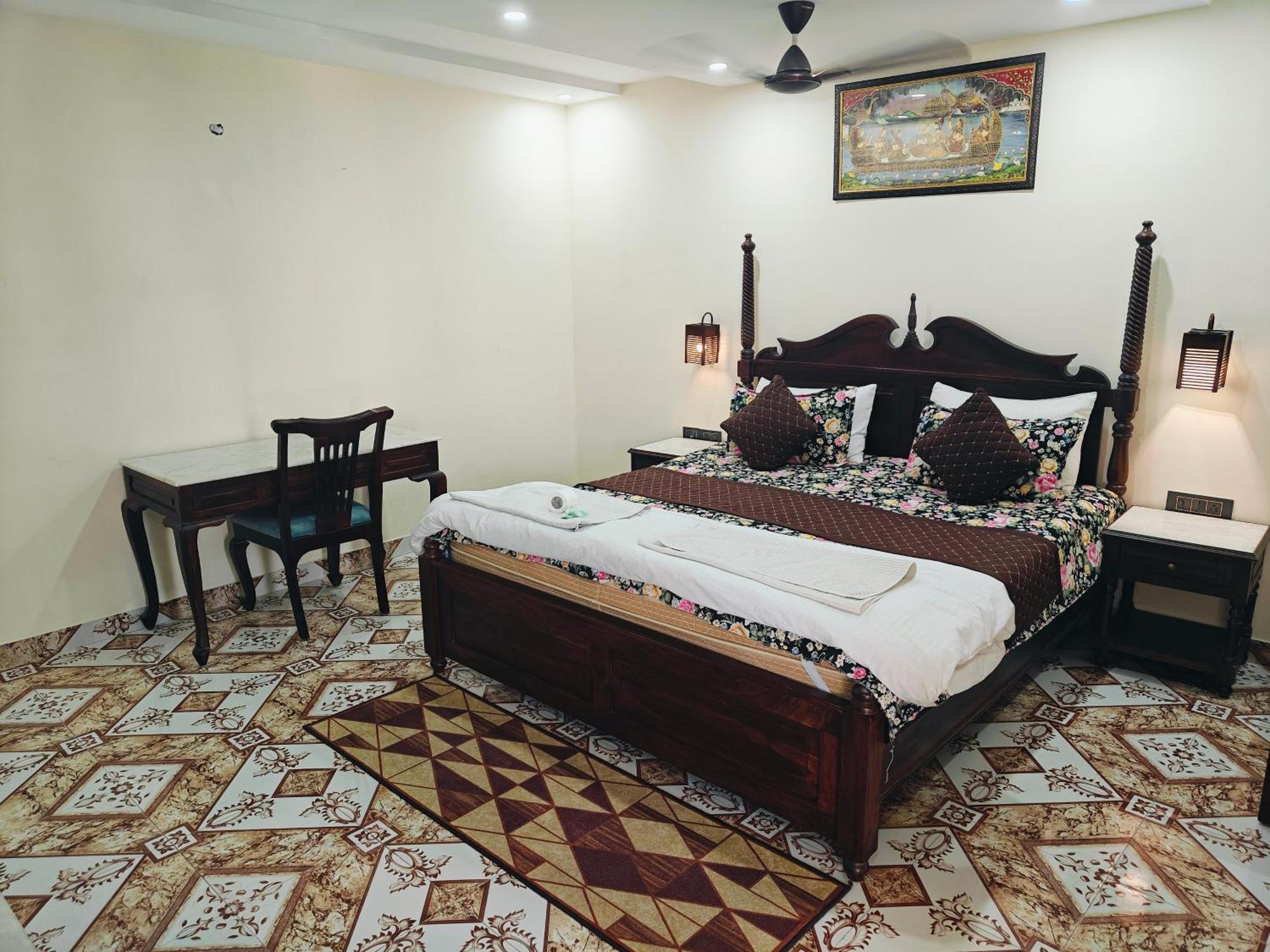 Hotel Tourist Rest House Agra Агра Экстерьер фото